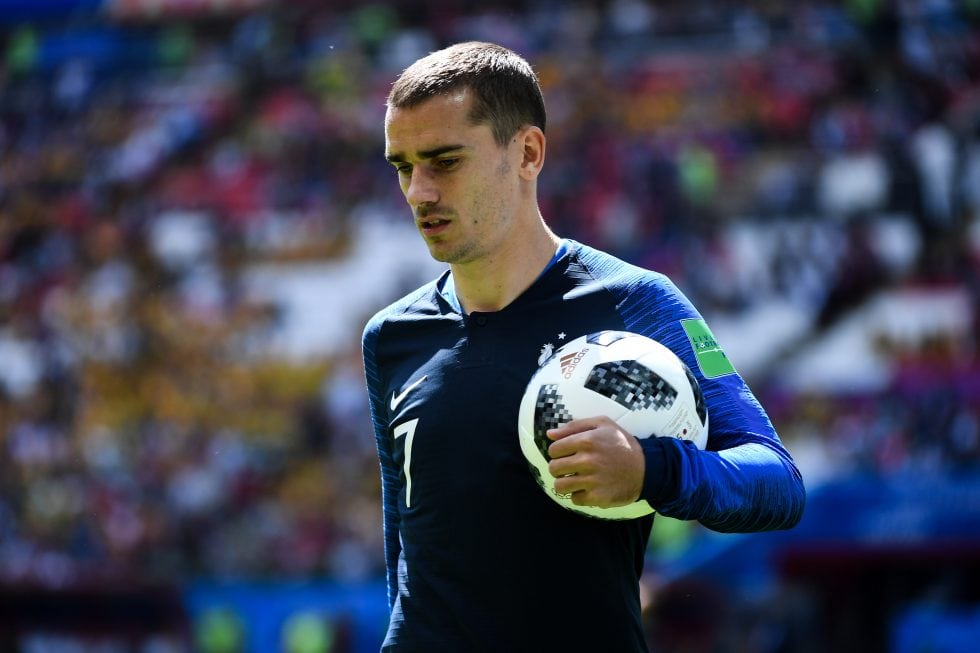 Football, World Cup 2018, Day 3, France - Australia