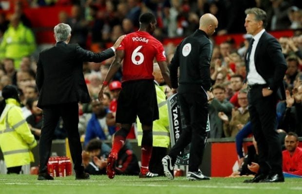 Mourinho försvarar sig - är inte manager