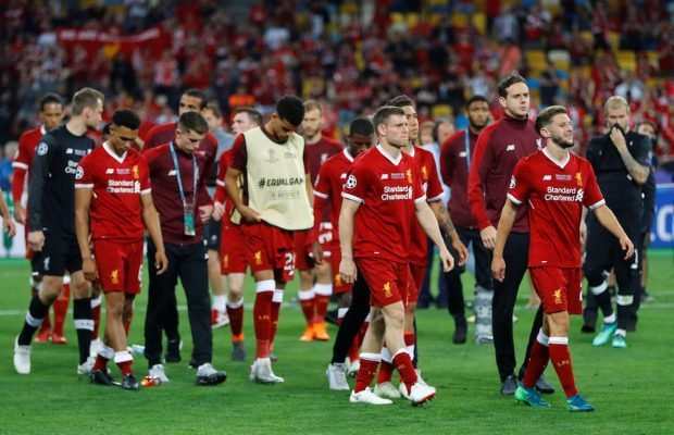 Uppgifter: Liverpool tvekar om förlängning för James Milner