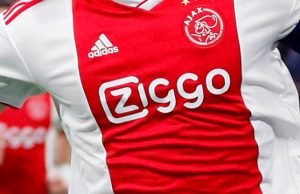 Van der Sar: "van de Beek kommer lämna Ajax"