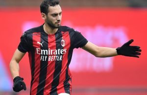 Uppgifter: Hakan Calhanoglu närmar sig flytt från AC Milan