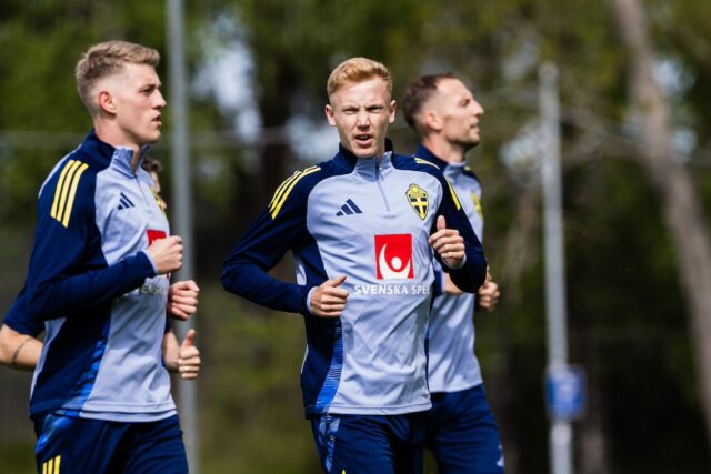 Uppgifter: Hugo Larsson överens med Frankfurt - stannar ett år till
